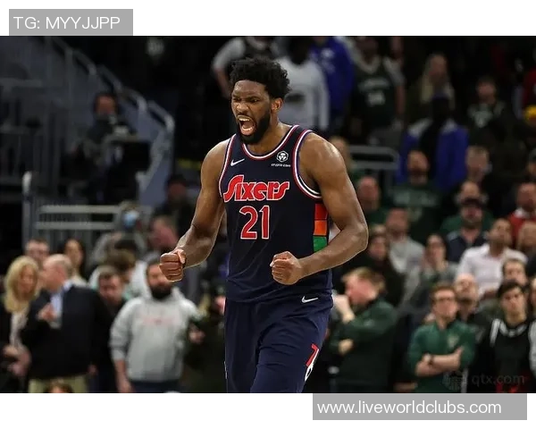 乔尔恩比德如何在NBA赛场上展现统治力与领导才能的精彩历程