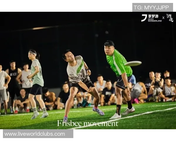 南京飞盘队在全国飞盘状态排行榜中荣获第4名展现出强大实力与潜力 南京飞盘队在全国飞盘状态排行榜中荣获第4名展现出强大实力与潜力