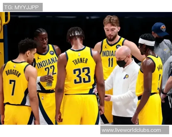 文班亚马首场比赛表现抢眼五次盖帽并隔扣字母哥引发广泛讨论