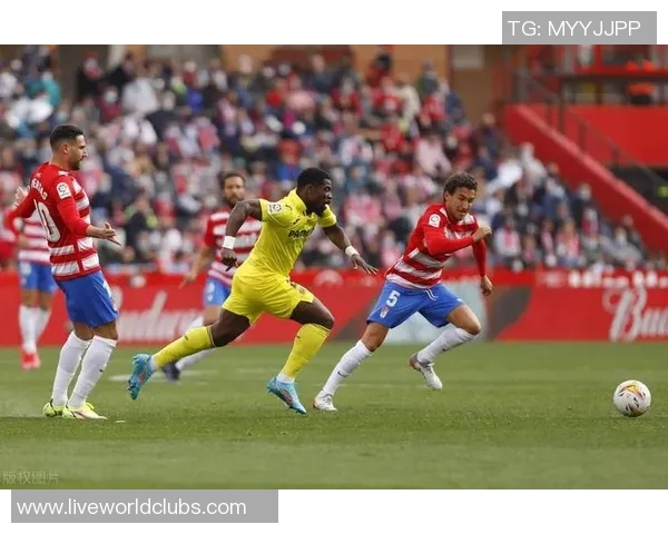 曼联迎战克卢日期待逆转局势全力争取欧战小组出线资格